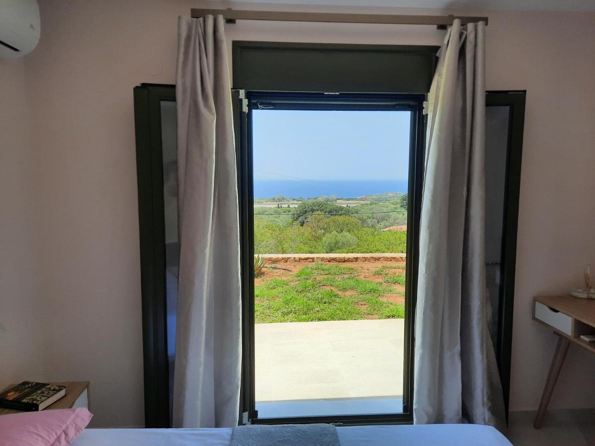 Freesia Grand Sea View Residence Svoronata Buitenkant foto
