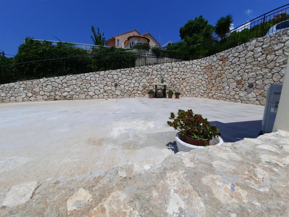Freesia Grand Sea View Residence Svoronata Buitenkant foto