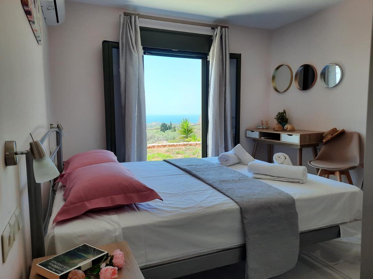 Freesia Grand Sea View Residence Svoronata Buitenkant foto